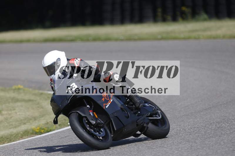 /21 17.06.2026  Ducati Schweiz Track Warmup ADR/Gruppe blau/18